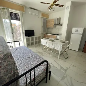 https://residenza-tartaruga.emilia-romagnahotels.net